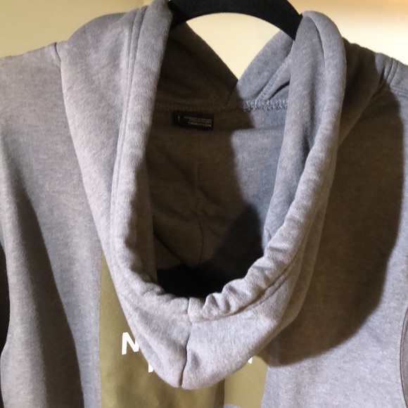 Mens Pullover Hoodie - Picture 5 of 5